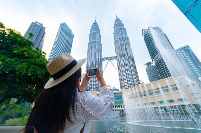 China’s tourists flock back to Malaysia, sparking optimism for economic revival