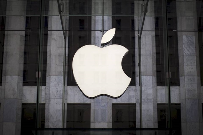 European Court orders Apple to pay €13 billion in back taxes to the EU