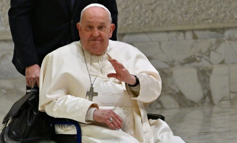 Pope Francis continues recovery as Vatican monitors his health