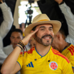 De La Espriella Victory Pushes Colombia Right